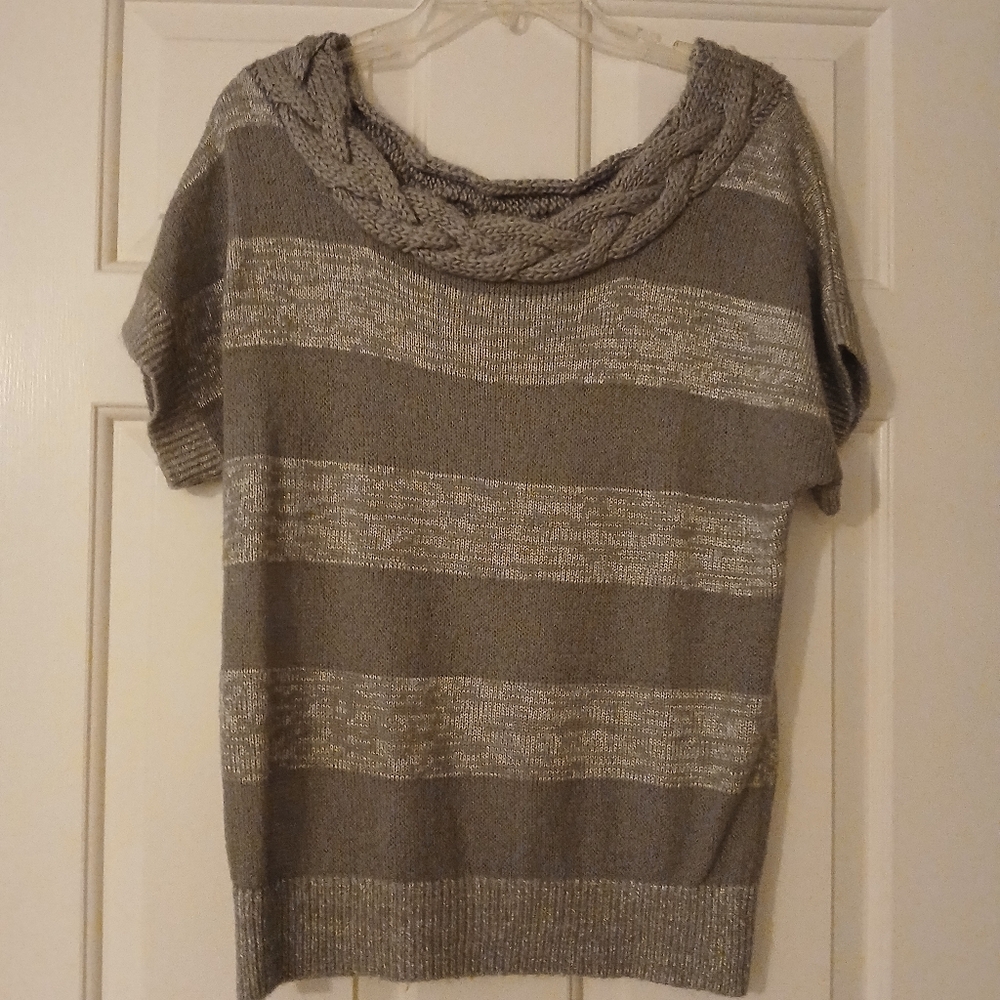 Kaisely Gray Cowl Neck Sweater with Turtleneck Design